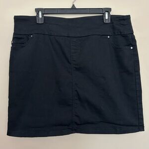 S.C. & Co. Elegant Black Pencil Skirt / Skort